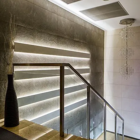 Centrum Business Hotel