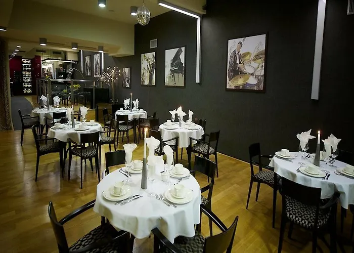 Ξενοδοχείο Centrum Business 4*