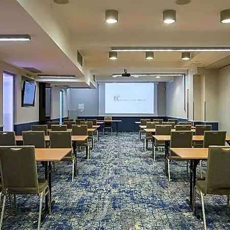Centrum Business Hotel