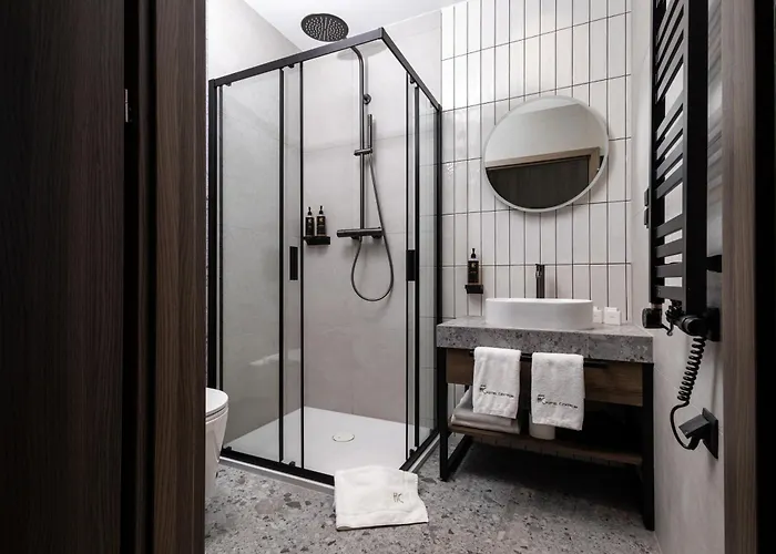 Отель Centrum Business 4*