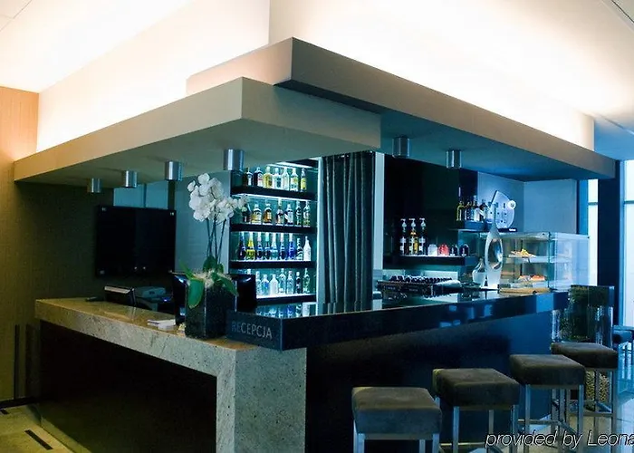 Centrum Business Hotel 4*