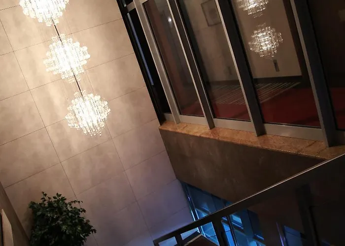 Centrum Business Hotel